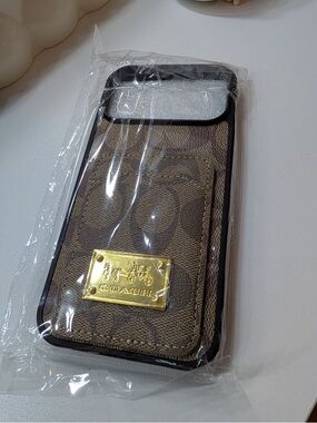 Coach Brown Signature Card Pocket Phone Case with Gold Plate